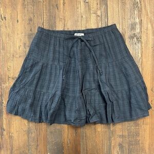NWT American Eagle High Waisted Tiered Mini Tie Front Dark Gray Skirt - S